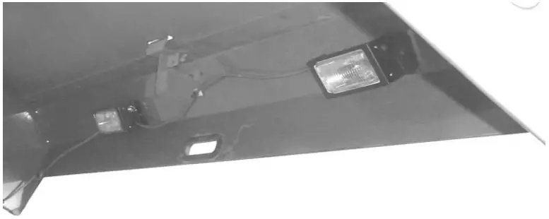 HARVEST TEC 489 Gullwing Light Kit A