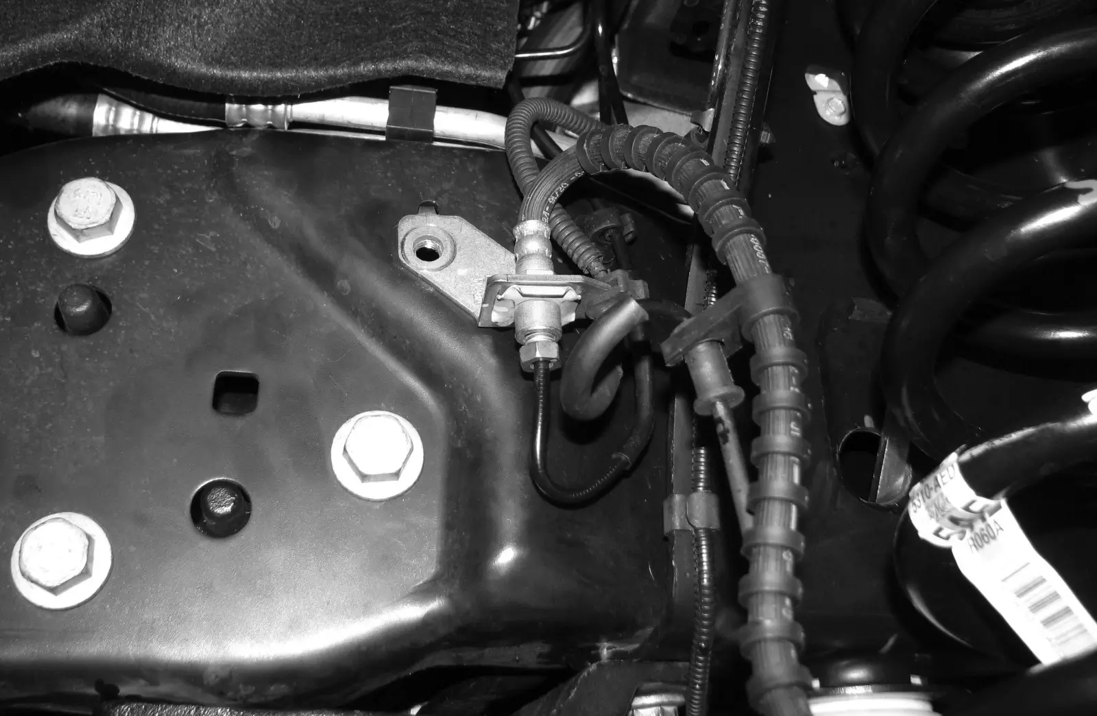 FABTECH-FT22261i-Ford-Skeeter-Fire-Truck-6-Inch-4-Link-System-fig2