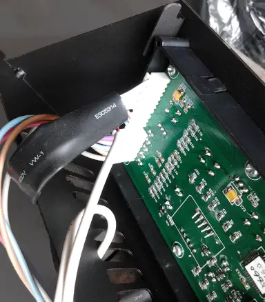 US-Stove-Company-US5513-Pellet-Stove-50-lb-Hopper-05