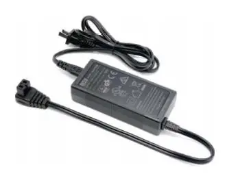 PLUG IN FESTIVAL IceCube 25 Compressor Cool Box - Connecting the device 2