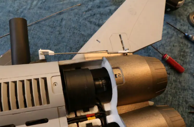 BANANA-HOBBY-MiG-25-Foxbat Twin-64mm-EDF-Jet-21