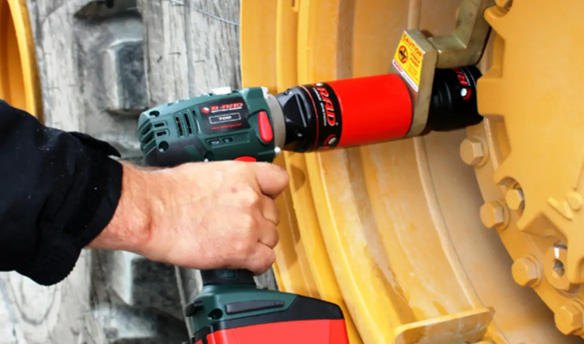 Rad Torque B-rad 1500 Advanced Bolting Wrench User Manual Rad Torque B-rad 1500 Advanced Bolting Wrench User Manual