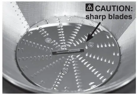 Sage the 3X Bluicer Pro BJB815 SJB815 - Never use fingers, hands or utensils