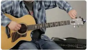 BASIC RUNDOWN OF TUNING A GUITAR