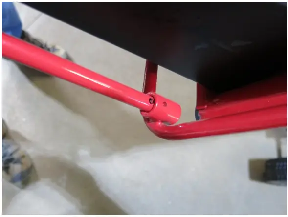 P-Lindberg 9064782 Wood Chipper-pins