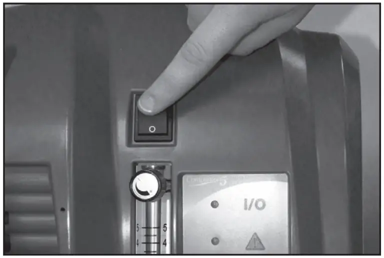 CAIRE Companion 5 Eco Oxygen Concentrator Bundle -Fig 18