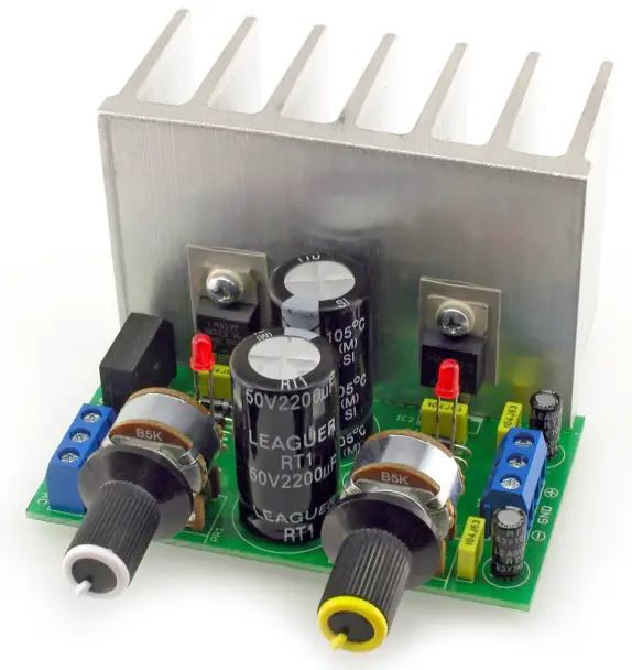 AVT 1572 Symmetrical Regulated Power Supply