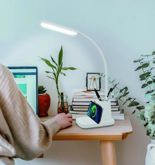 Foshan Bochuang Spark Technology CP TD FX E 001 Wireless Charger Desk Lamp - fig 1