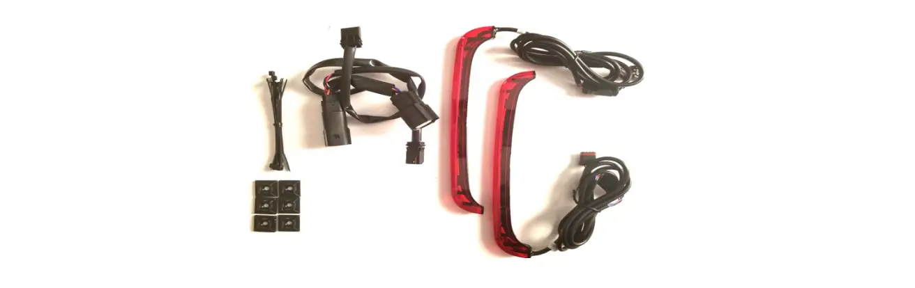 Custom Dynamics Cd-lpseq-bcm4-r Low Profile Sequential Saddlebag Led Lights Instruction Manual Custom Dynamics Cd-lpseq-bcm4-r Low Profile Sequential Saddlebag Led Lights Instruction Manual