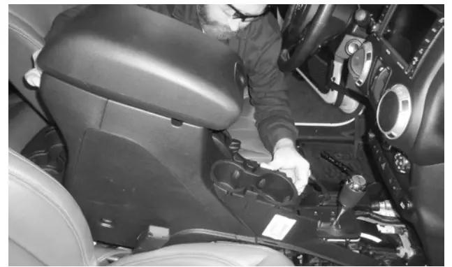 B M 80899 Transfer Case Shift Kit - FIG 1