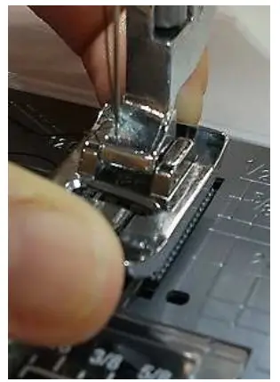 JANOME202-461-005-9mm-Bi-Level-Foot-5