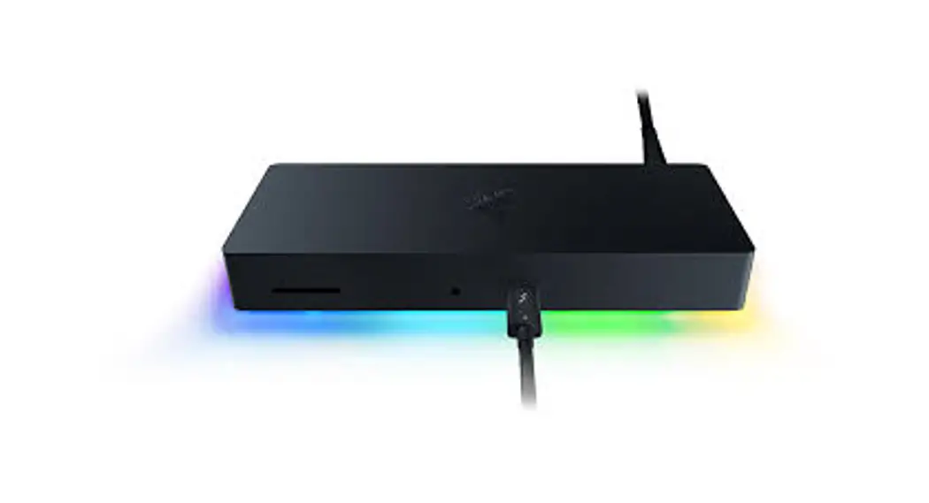 Razer Rc21-01690100-r3u1 Thunderbolt 4 Dock Chroma User Guide