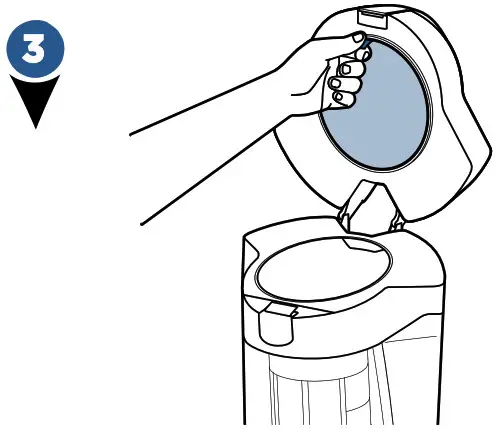 Cleaning & Replacing Top Pre-Motor Filters 3