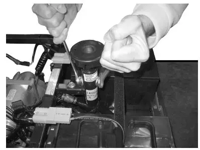 INVACARE-Colibri-Mobility-Scooter-FIG-31