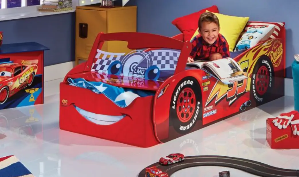 Moose Toys 1924527 Disney Cars Lightning Mcqueen Junior Cot With Light Instruction Manual Moose Toys 1924527 Disney Cars Lightning Mcqueen Junior Cot With Light Instruction Manual