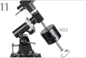 CELESTRON 21049 127EQ Telescope - Holding the counterweight