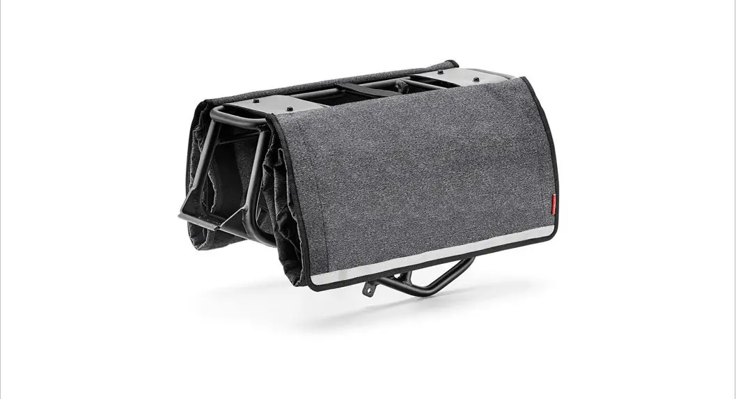 Momentum Pakyak Passenger Seat Pad User Manual