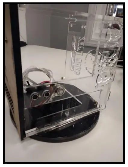 Cherry-Tree-Star-rek-Borg-Cube-ITX-MK-II-PC-Fig5