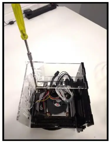 Cherry-Tree-Star-rek-Borg-Cube-ITX-MK-II-PC-Fig8