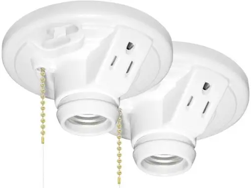 Maxxima Plastic Lamp Holder with Pull Chain and Outlet