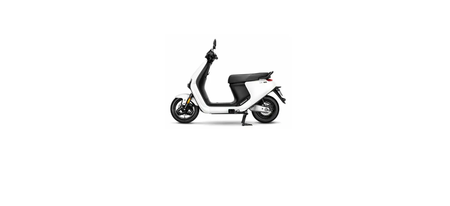 Segway E200 Series Electric Moped Scooter 2022 User Manual Segway E200 Series Electric Moped Scooter 2022 User Manual