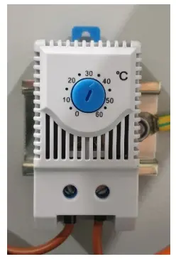 RedEarth BlackMax Off grid Battery System - 14