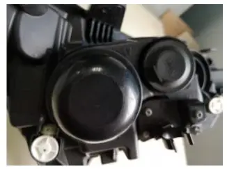 AGPTEK H7 Car LED Bulbs with IP68 Water Resistant - Installation1