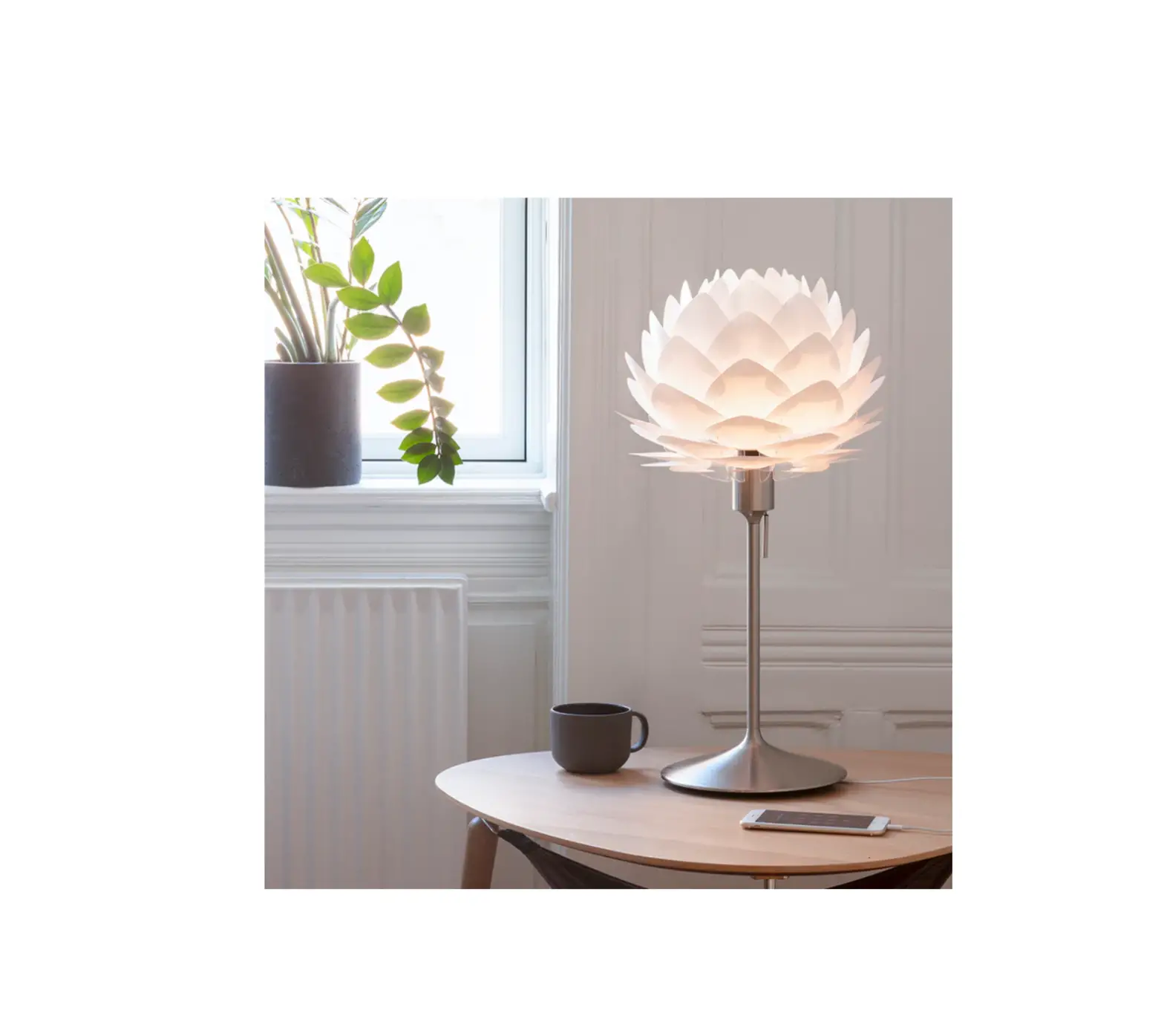 Umage Silvia Mini Hanglamp Brushed Brass User Guide