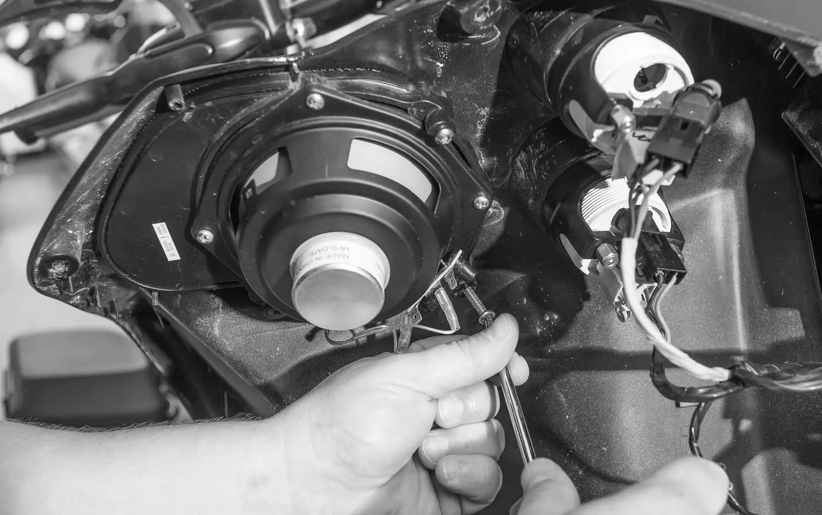 Rockford-Fosgate-TMS6RG-6.5-Full-Range-Fairing-Speakers-fig-13