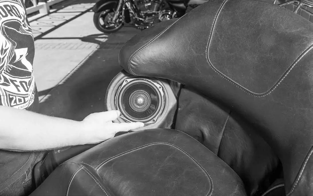 Rockford-Fosgate-TMS6RG-6.5-Full-Range-Fairing-Speakers-fig-18