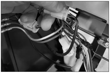 Razor-W15128785043-6-Wire-Twist-Grip-FIG-3