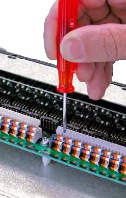 NEUTRIK-NA3FP-Adapter-XLR-3pol-to-tele-6-3-mm-Straight-35