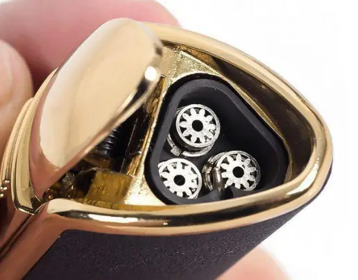 Mrs.Brog-Lght-COB52-Cigar-Lighter-Triple-Flame-Torch-fig-1