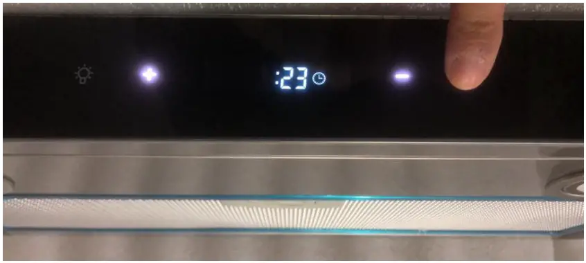 AUSSIE TRAVELLER 465mm 12V Recessed Rangehood - power buton