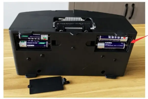 kogan NBAUTCRDSHFL Automatic Card Shuffler - OPERATION