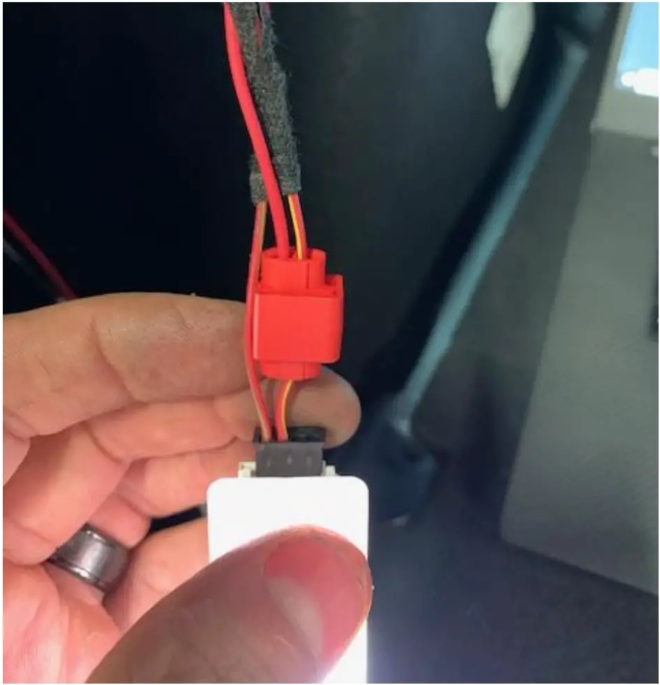 DINAN D660 0083 Valved Axle Back Exhaust - top cover