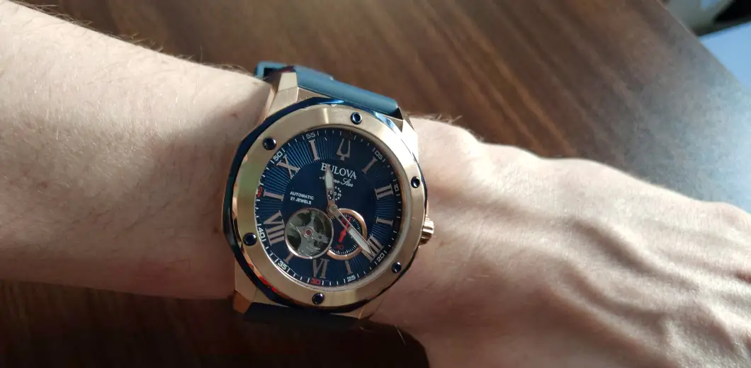 Bulova 98a227 Smartwatch User Manual Bulova 98a227 Smartwatch User Manual