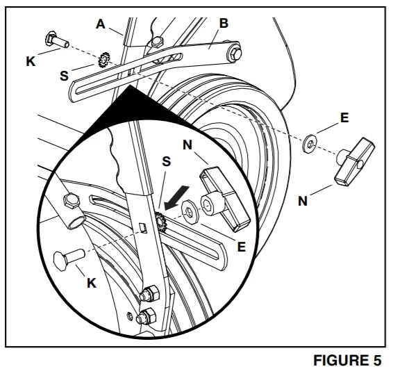 Agri-Fab 45-0570 30 Inch Push Lawn Sweeper -figure 8
