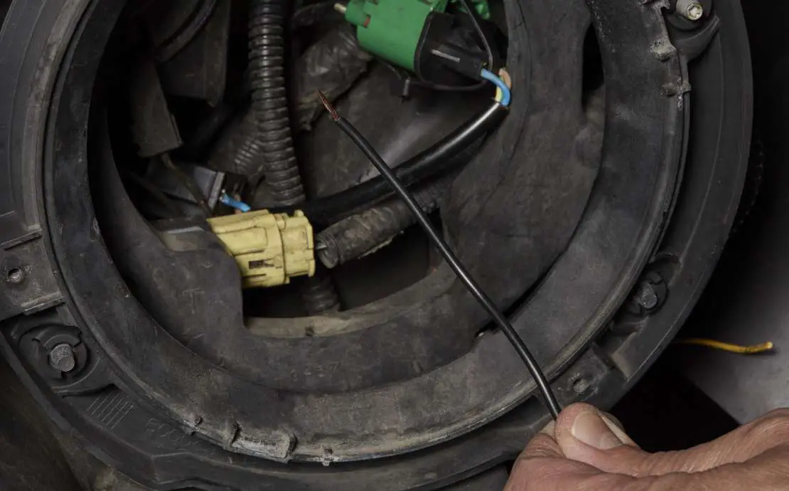 LUMEN SB Series 7” LED sealed beam headlamp - fig23