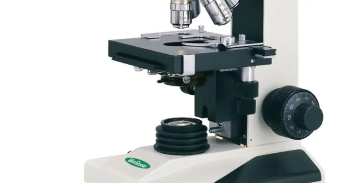 Vee Gee 1200cm Series Compound Microscopes User Manual