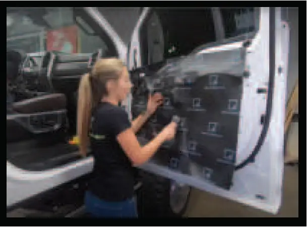 soundskins SSK-RAP4DRV2 Truck Door 04