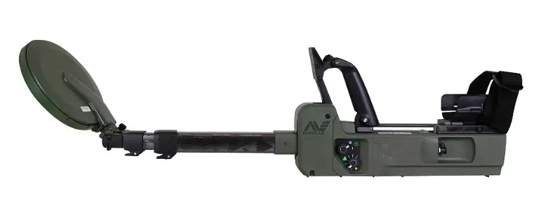 MINELAB- F3- UXO -and -Battle -Clearance- Metal -Detector -product.