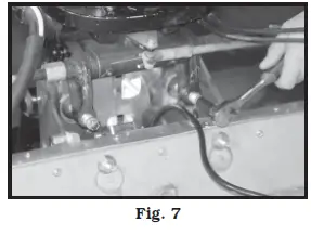 CMC-PT-35-Electric-Hydraulic-Tilt-amp-Trim-FIG-5