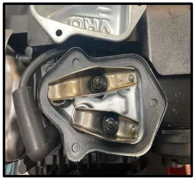 BRIGGS STRATTON Rocker Cover Gasket - Figure 3