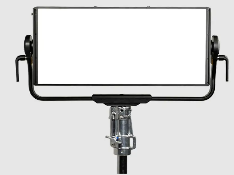 Aputure 529273 Nova P600C Spotlight