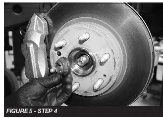 FABTECH-FTS21290-Ball-Joint-UCA-Suspension-Kit-FIG-3