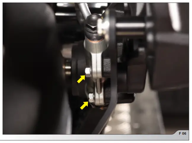 AKRAPOVIC-Slip-On-for-the-Ducati-Scrambler-880- (6)