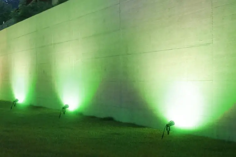 Kogan Kaltsgspw3a Smart Home Rgb Led Outdoor Spotlight User Guide