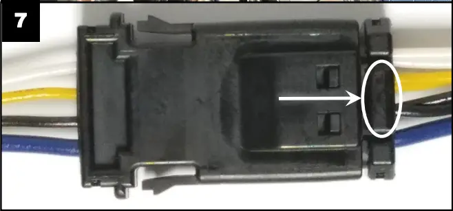 Custom-Dynamics-CD-VENT-AW2- Batwing-Fairing-AW2-Vent-Trim-FIG-7