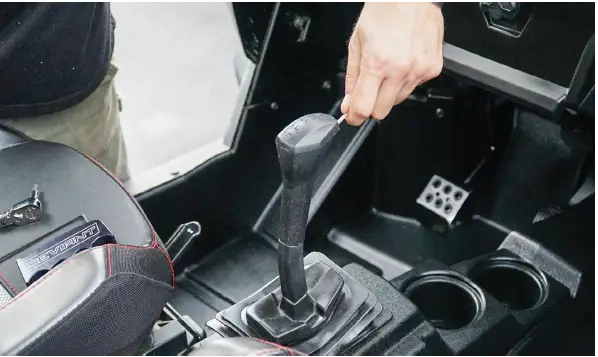 Deviant-Race 45600-Polaris-Ranger-Billet-Shift-Handle-Instruction-fig-1